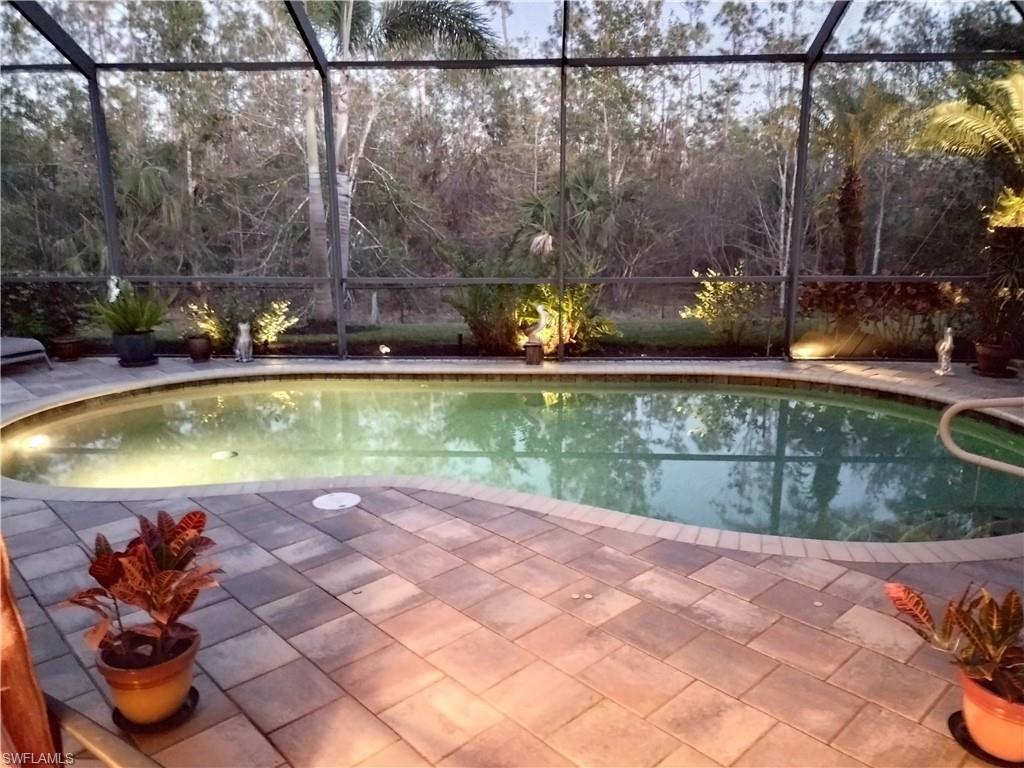 PINEVIEW - Residential