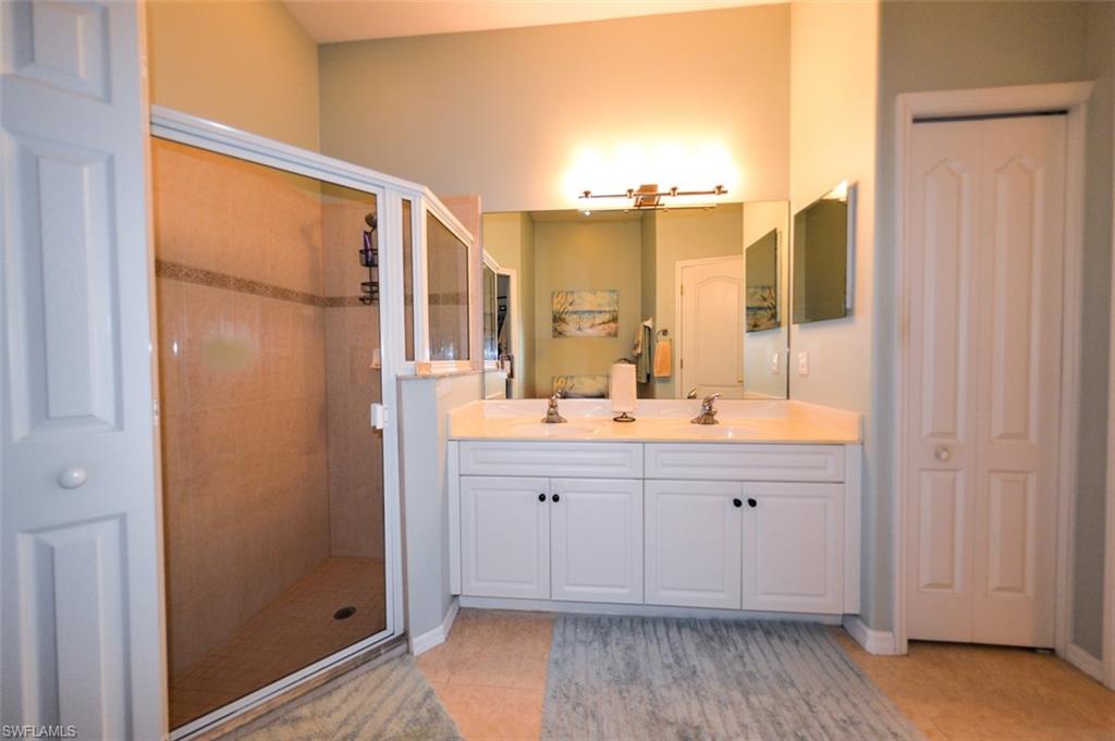 PINEVIEW - Residential