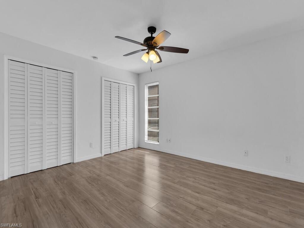 FOXMOOR LAKES - Residential