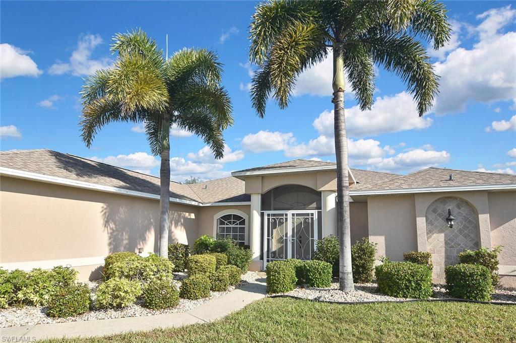 CAPE CORAL - Residential