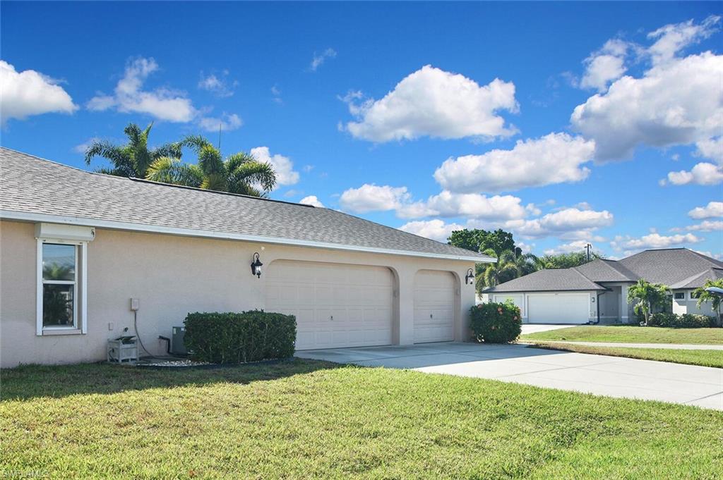 CAPE CORAL - Residential