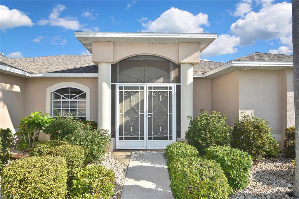 CAPE CORAL - Residential
