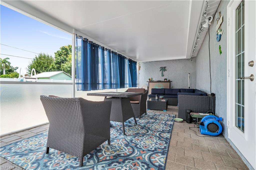BERTS BAYSHORE MANOR - Residential