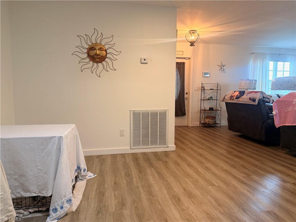 BERTS BAYSHORE MANOR - Residential