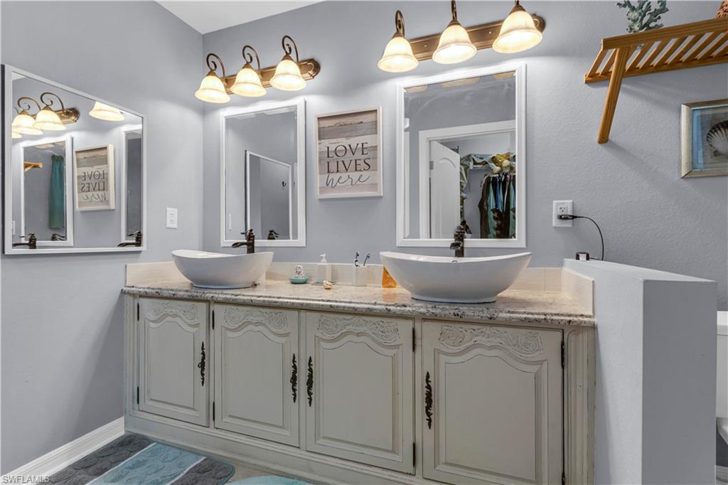 BERTS BAYSHORE MANOR - Residential
