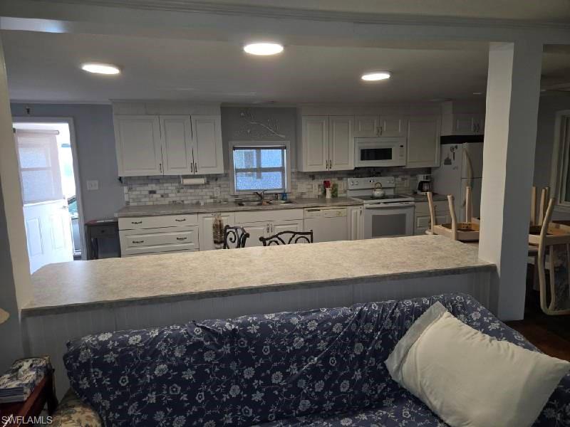 OAK PARK VILLAGE CO-OP INC - Residential