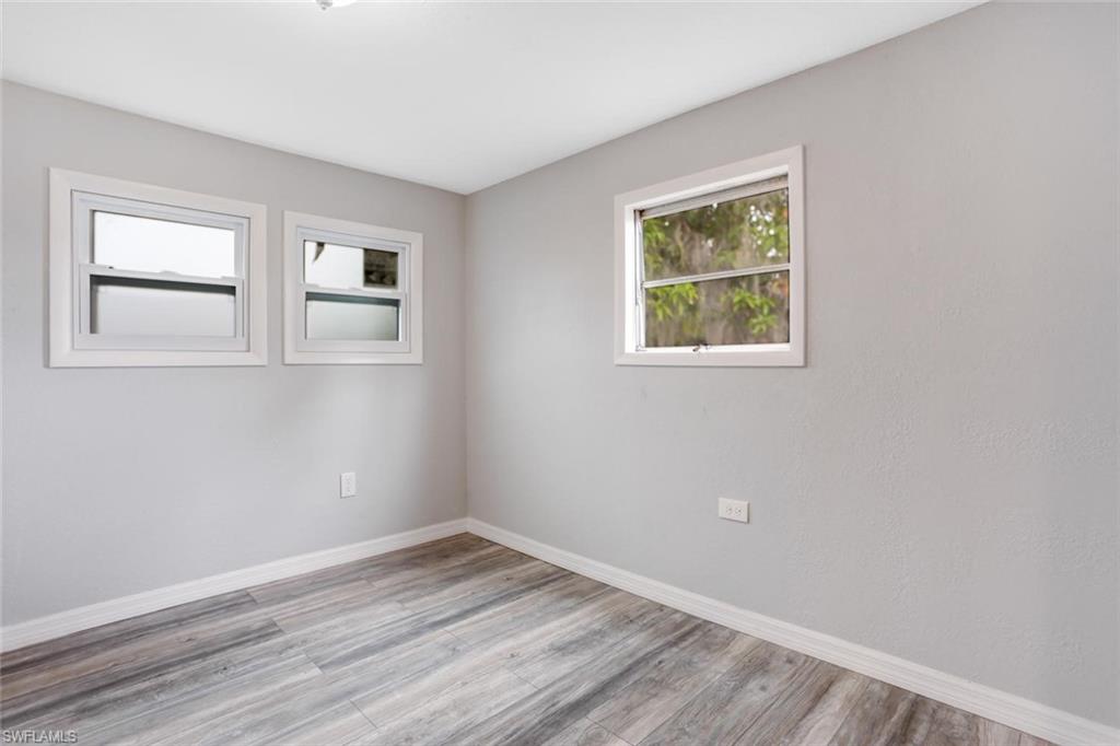 LEITNER CREEK MANOR - Residential