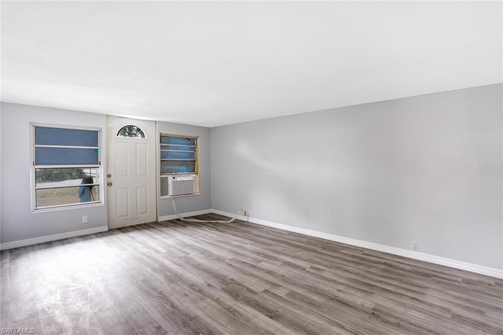 LEITNER CREEK MANOR - Residential