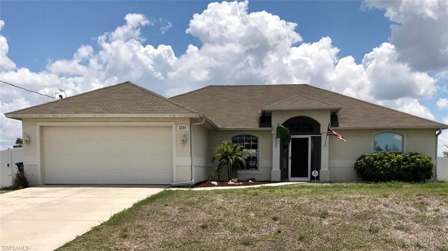 Check out this beautiful, spacious home located in one of the most desirable cities in Florida.  Three large bedrooms with spacious closets, and a den that could be used for a fourth bedroom, nursery, office, or master sitting room.  The kitchen has been upgraded with lovely granite, and there's plenty of room to seat everyone around the breakfast bar.  The open Great Room allows for many furniture configurations to seat as many as you'd like!  The Master Bath is equipped with two separate sinks, a garden tub, separate shower, and even your own separate, private toilet room!  Retreat to your lanai, and enjoy the serenity of this quiet neighborhood surrounded by your private fence.  Other extras on this beauty include indoor laundry room, lots of closets, 2016 hot water heater, air handler has new motor & blower, and outside AC has new fan.  Call now.  This baby won't last long!