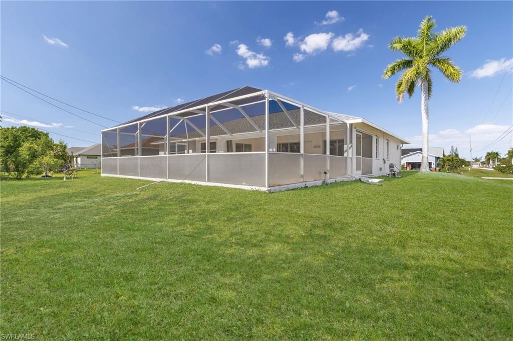 CAPE CORAL - Residential