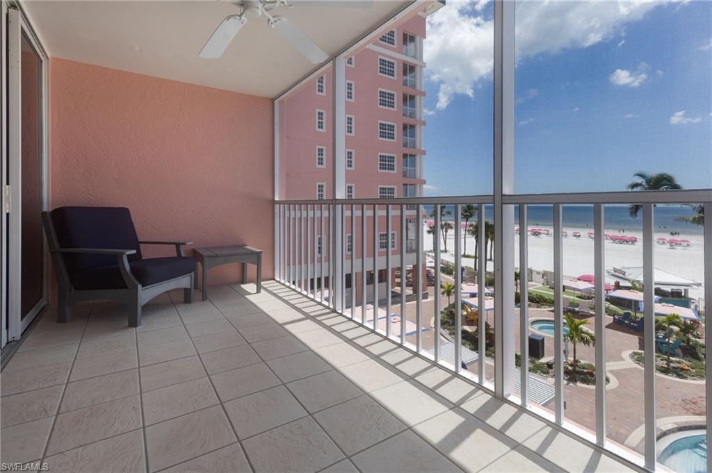 SANIBEL VIEW VILLAS - Residential