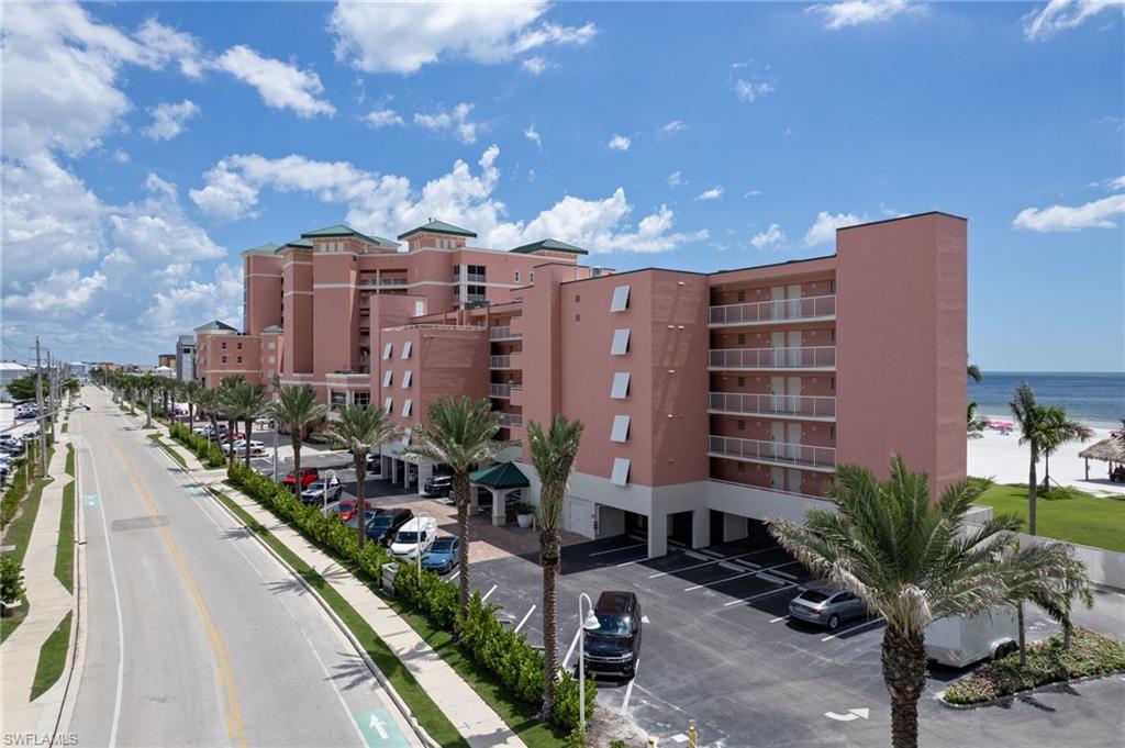 SANIBEL VIEW VILLAS - Residential