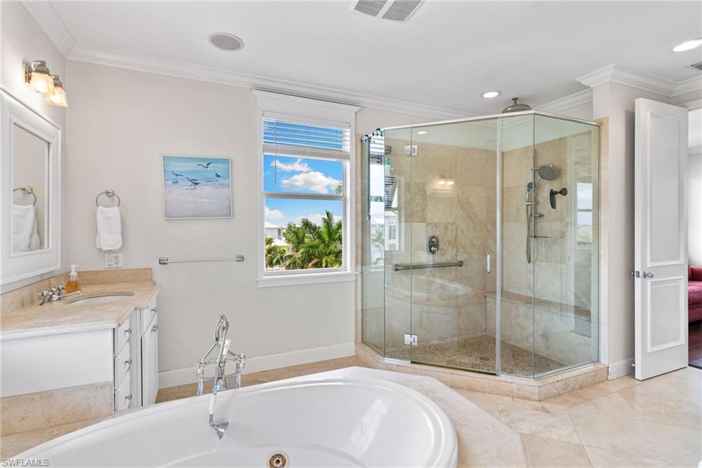 BONITA BEACH - Residential