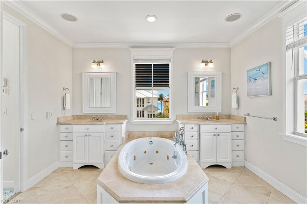 BONITA BEACH - Residential