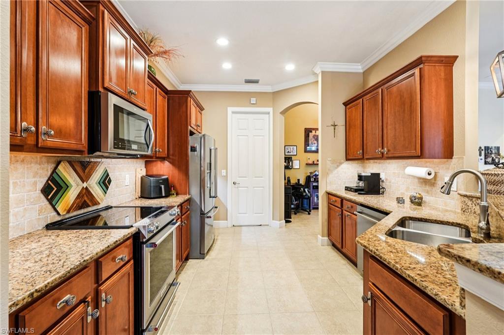 BRIDGETOWN - Residential