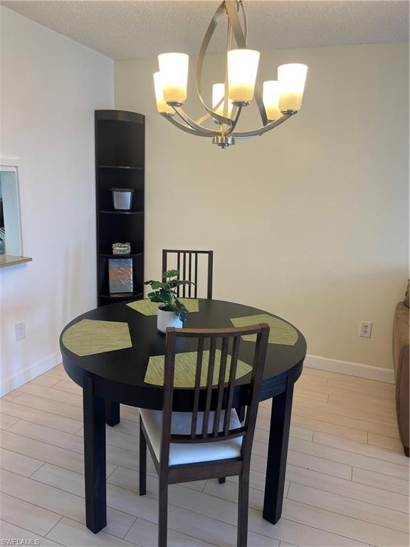 SEVEN LAKES - Residential