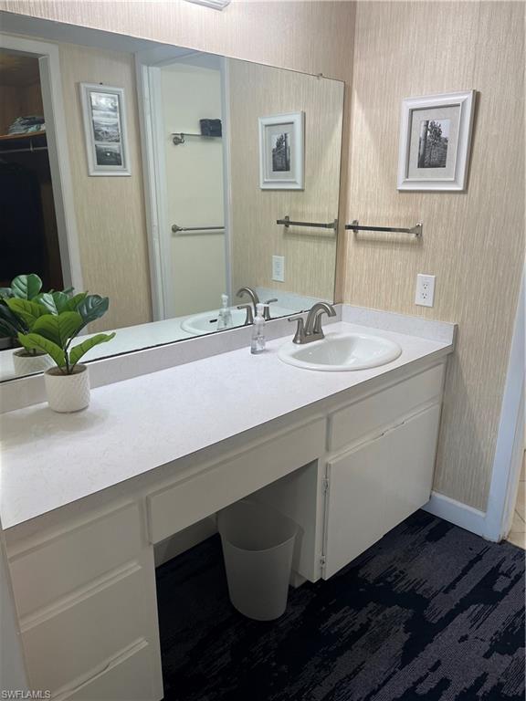 SEVEN LAKES - Residential