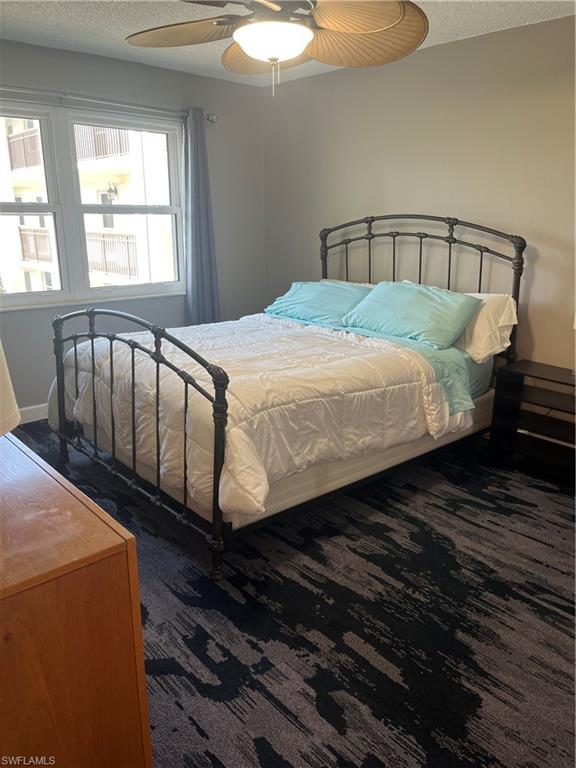 SEVEN LAKES - Residential