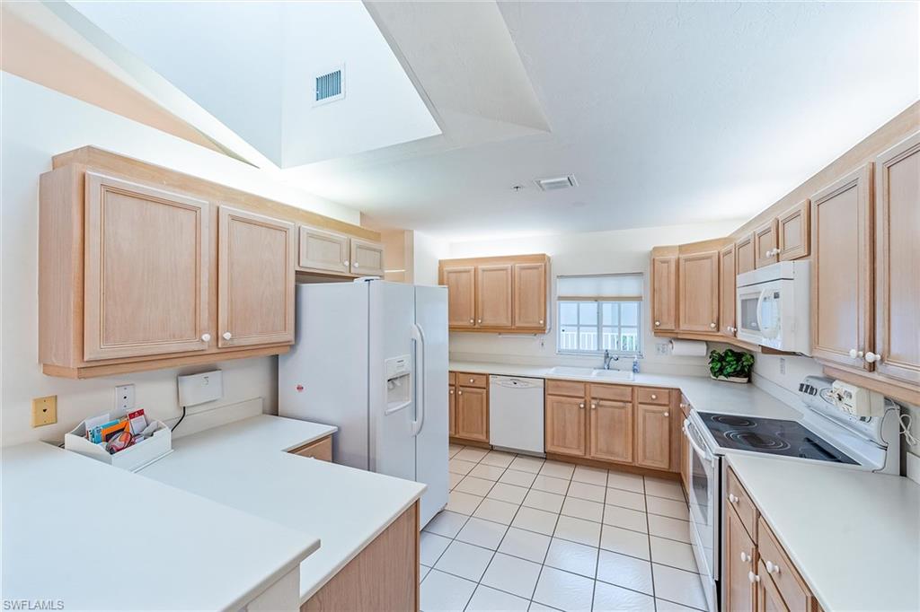 EAGLE CREEK - Residential