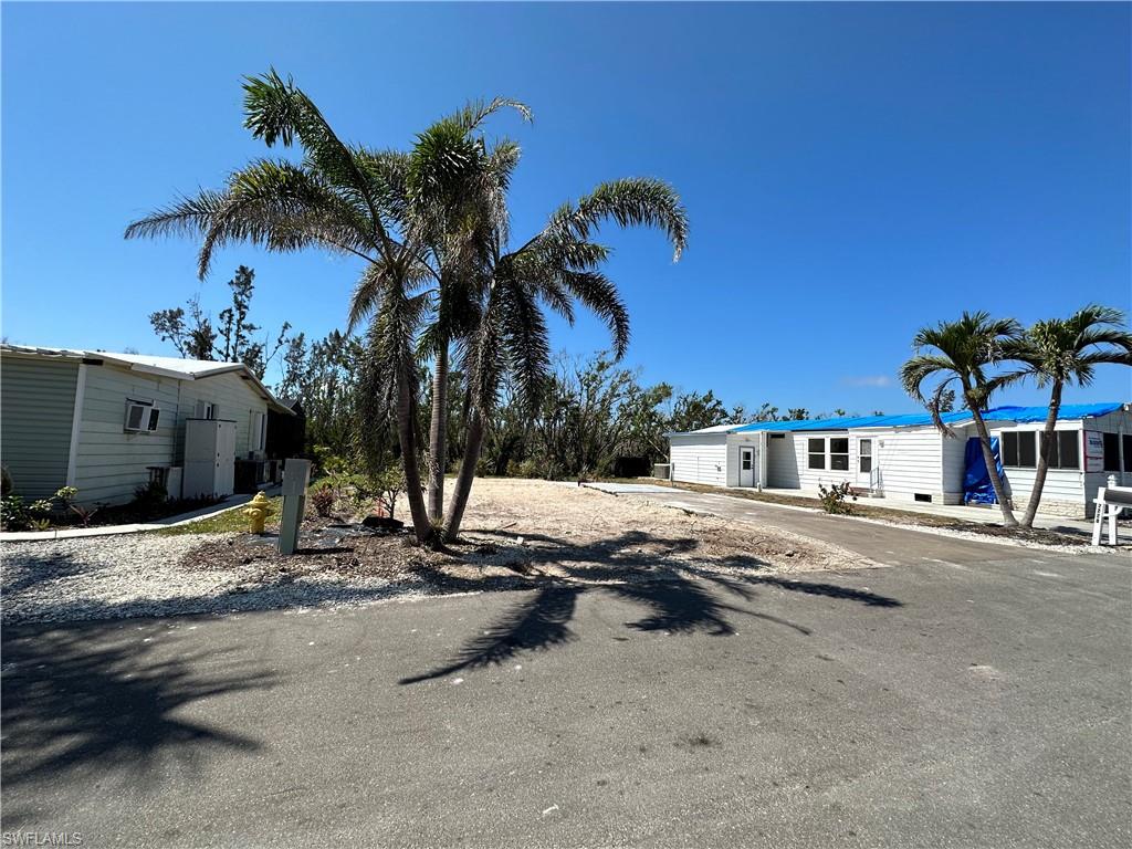 PINE ISLAND COVE - Land