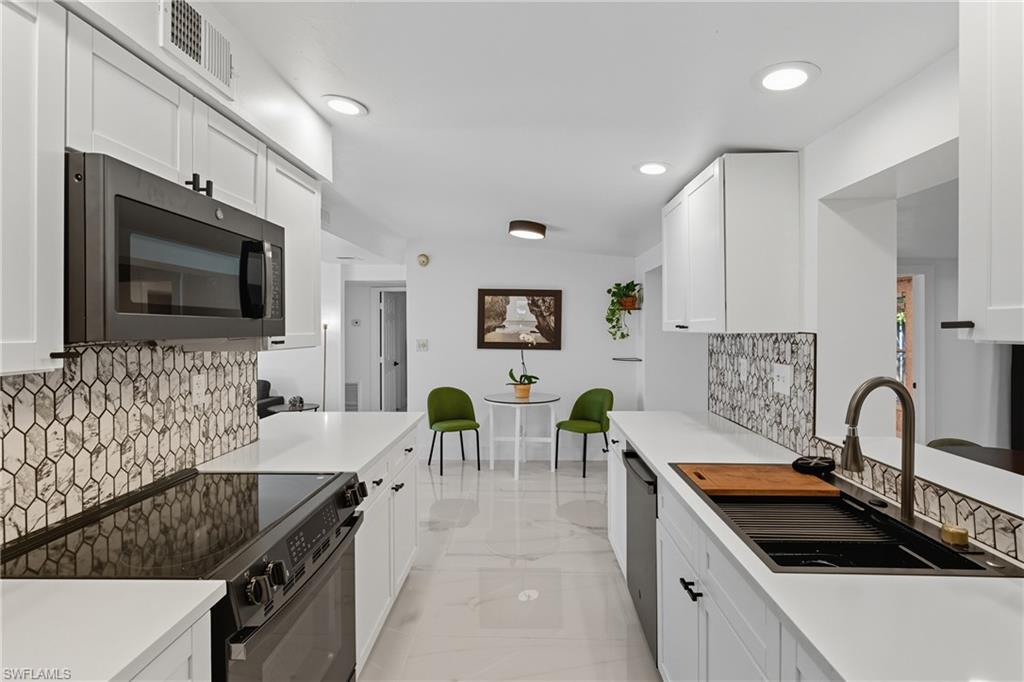 BROOKSIDE - Residential