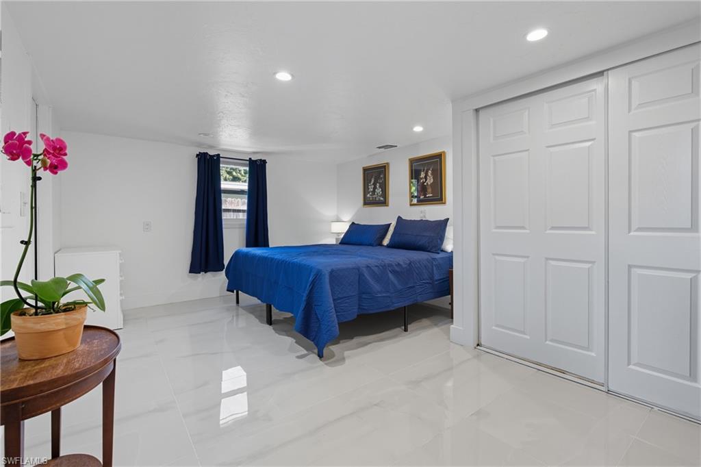 BROOKSIDE - Residential