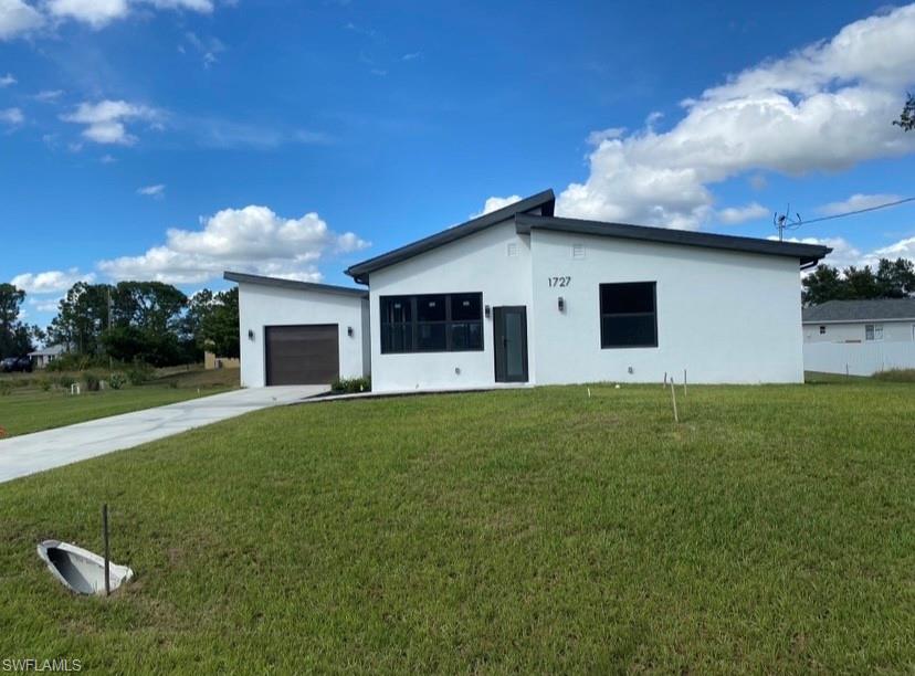 LEHIGH ACRES - Residential