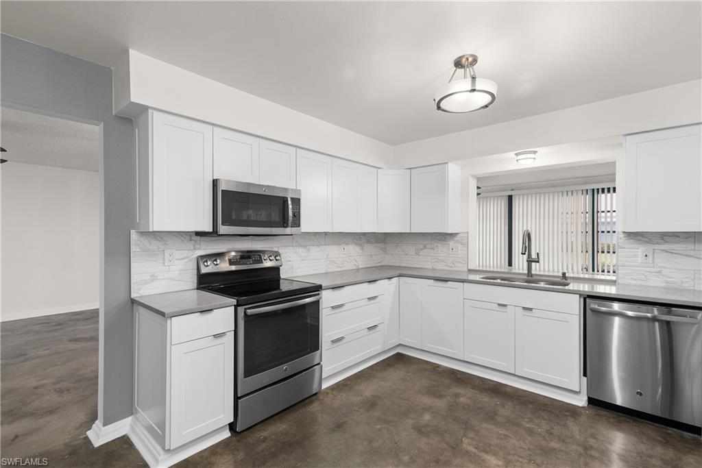 1331 S Brandywine CIR