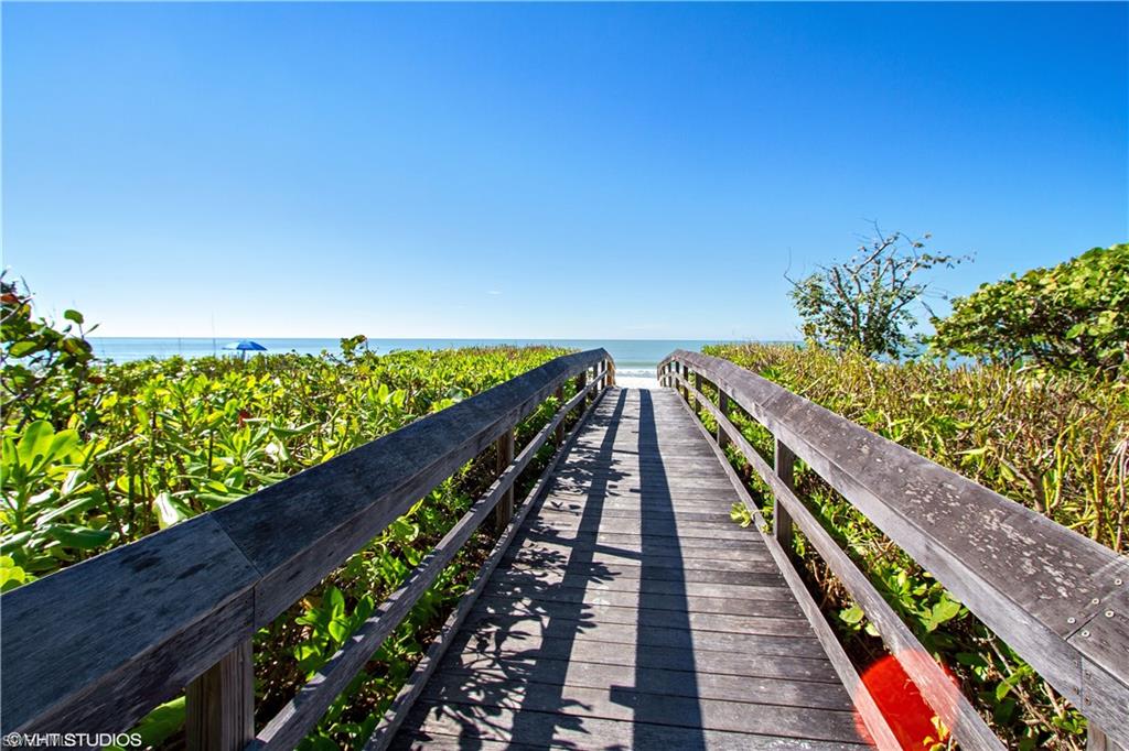 BAREFOOT BEACH CLUB - Residential