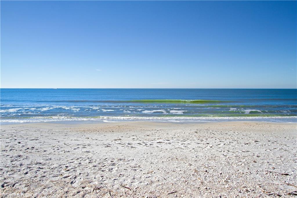 BAREFOOT BEACH CLUB - Residential