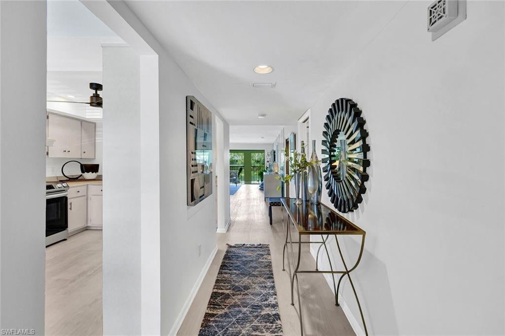 800 Misty Pines CIR 205