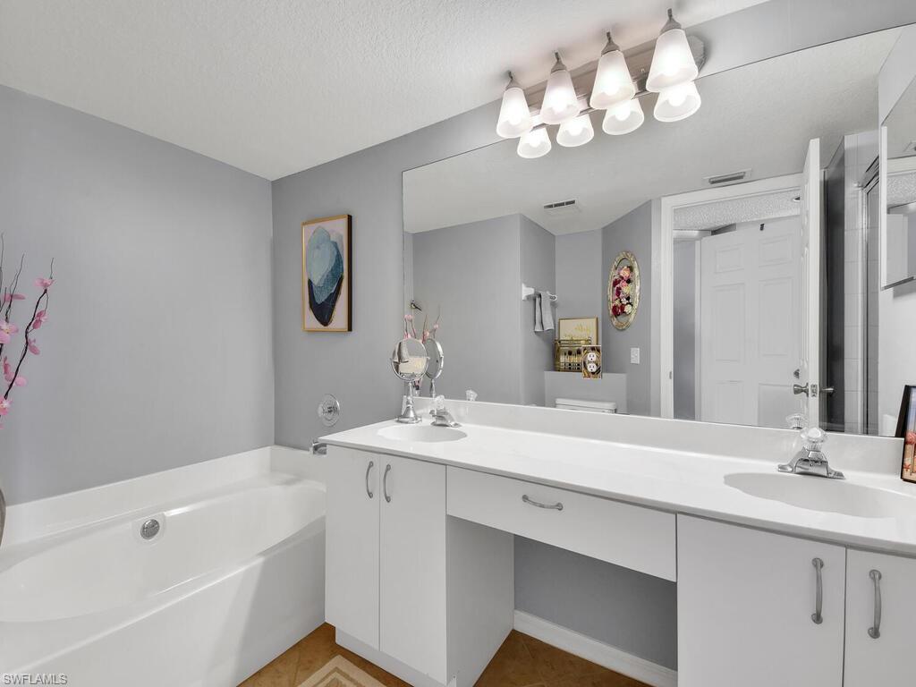 FAIRWAYS AT EMERALD GREENS - Residential