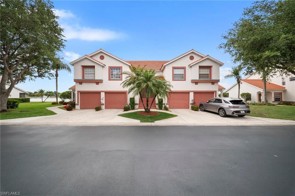 Photo of 565 Windsor SQ #202, NAPLES, FL 34104 (MLS # 226016525)