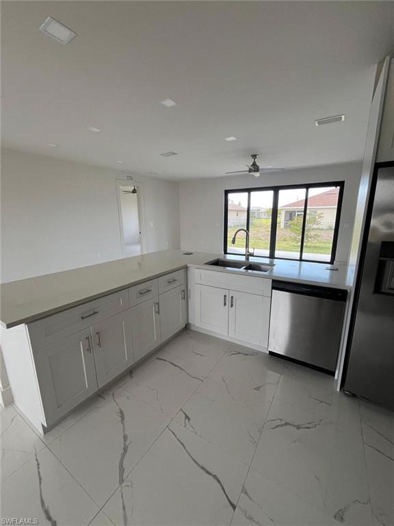 CAPE CORAL - Residential Lease