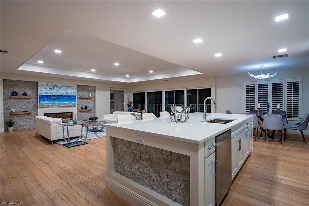 PARKVIEW OF NAPLES - Residential