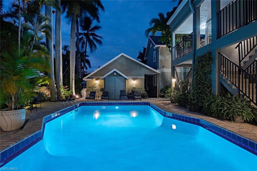 PARKVIEW OF NAPLES - Residential