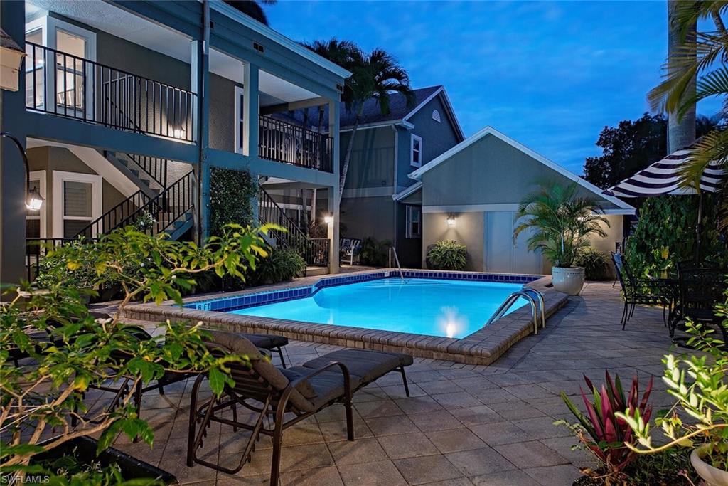 PARKVIEW OF NAPLES - Residential