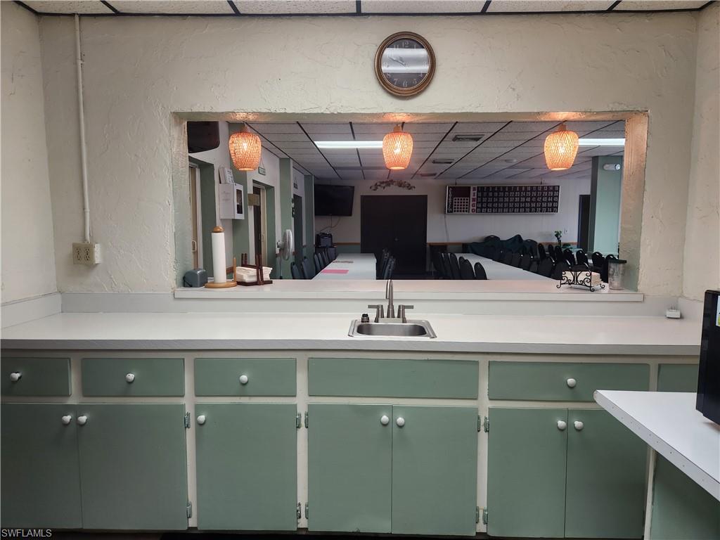 MOORE HAVEN - Residential