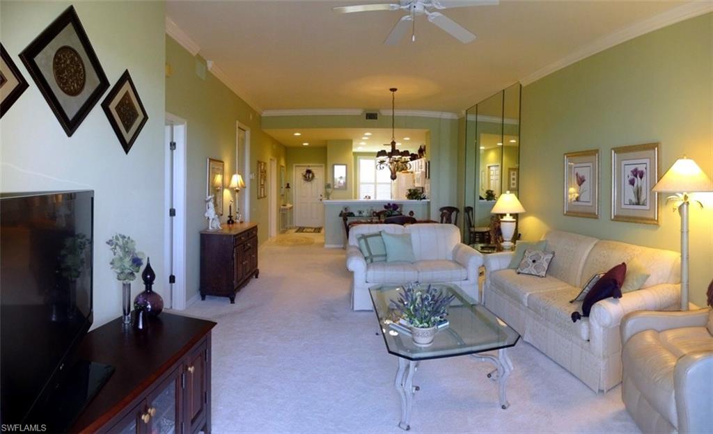 SUTTON WALK - Residential