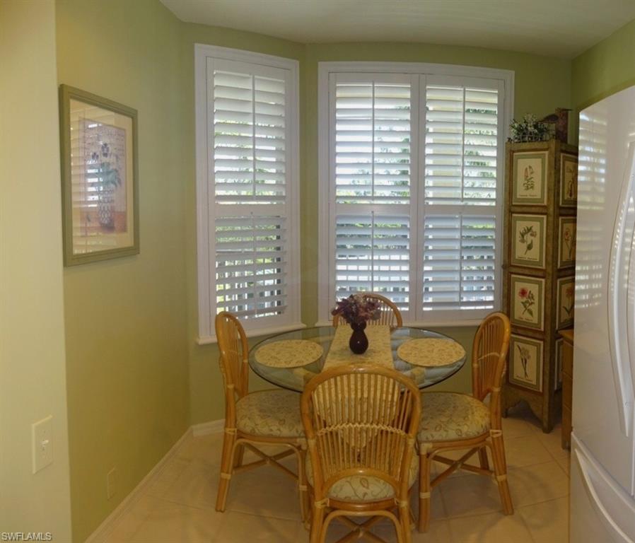 SUTTON WALK - Residential