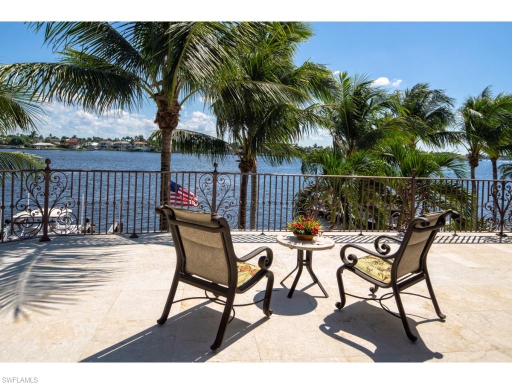 AQUALANE SHORES - Residential