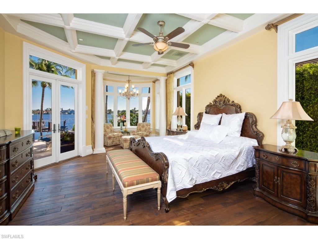 AQUALANE SHORES - Residential