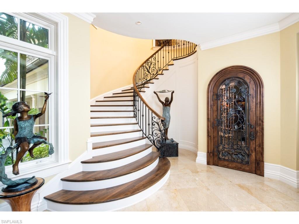 AQUALANE SHORES - Residential