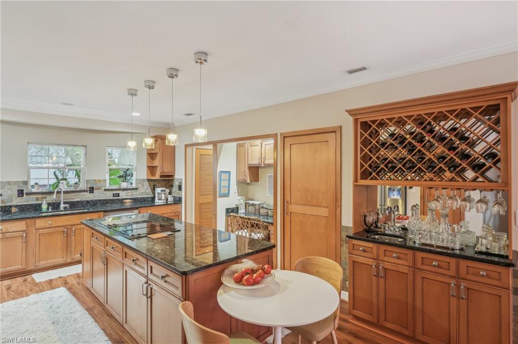 VICTORIA COVE CONDO - Residential