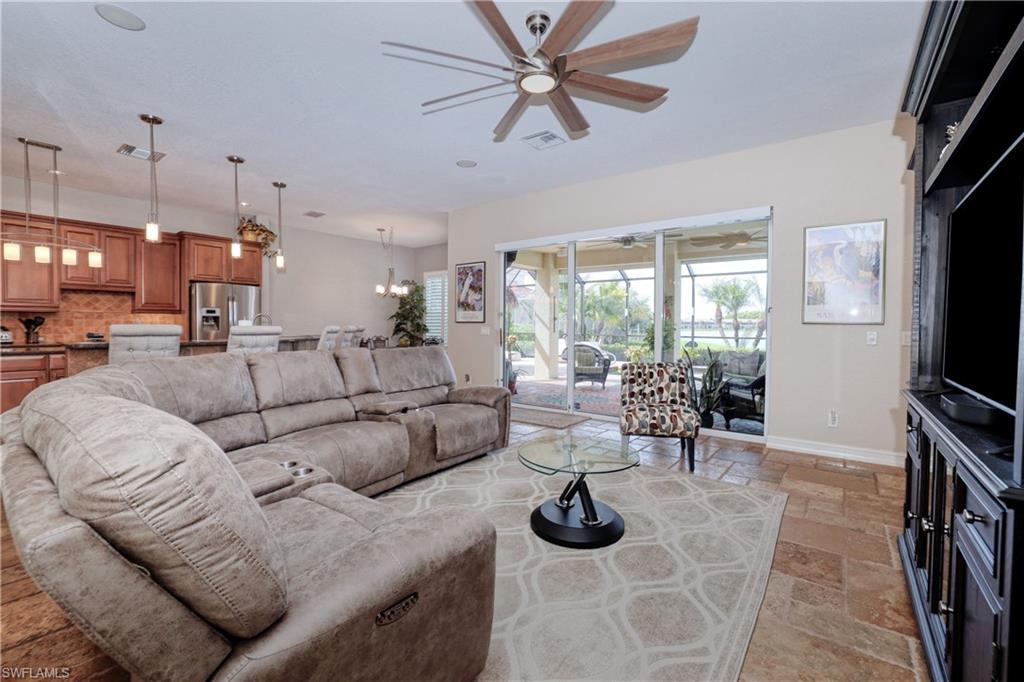 SANDOVAL - Residential