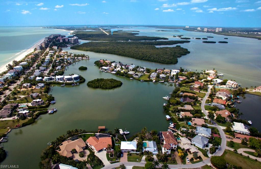 CAROLANDS - Residential