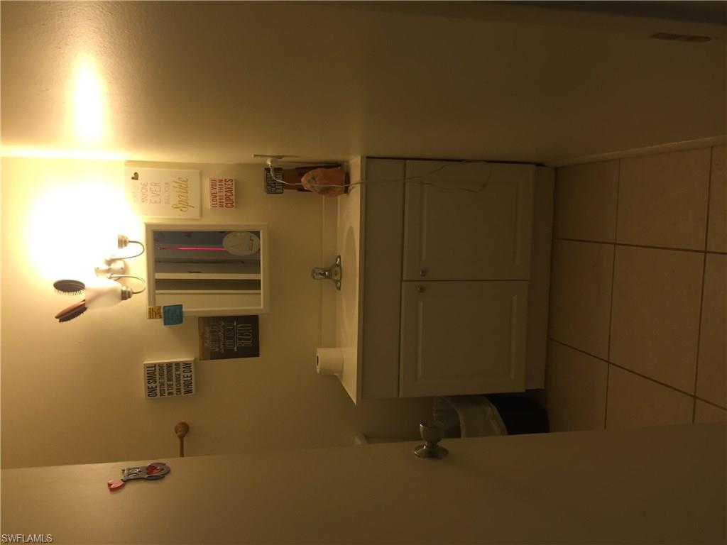 TOWERS CONDO - Residential