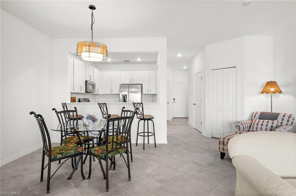 TUCKERS COVE - Residential