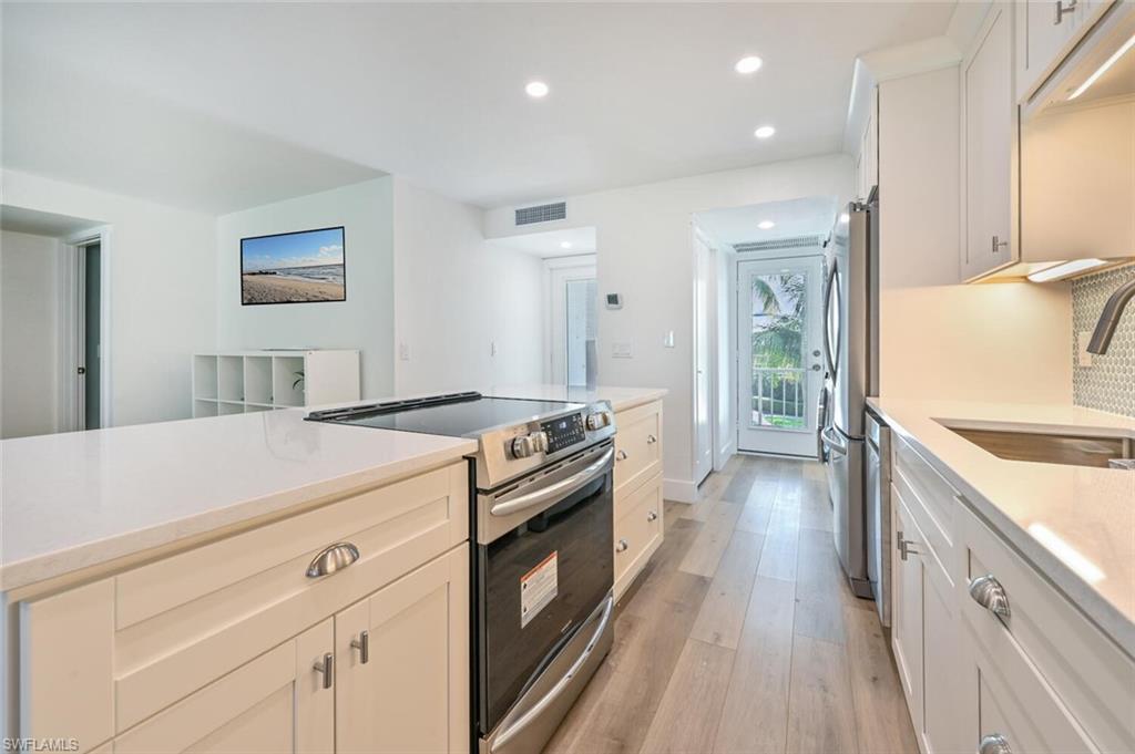 OLDE TOWNE CONDO - Residential Lease