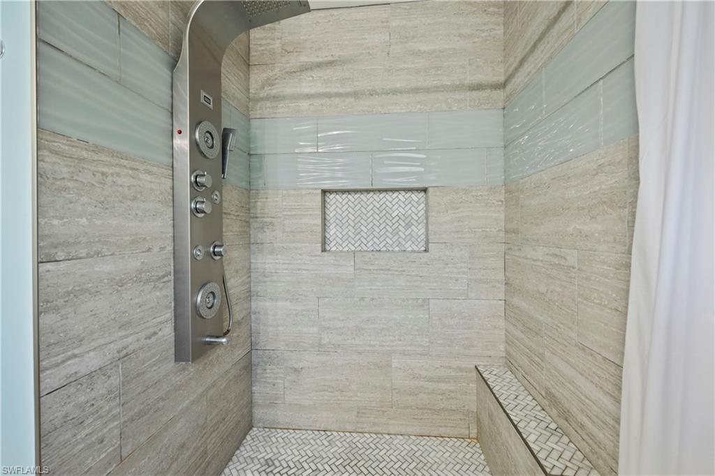 SAN CARLOS PARK - Residential